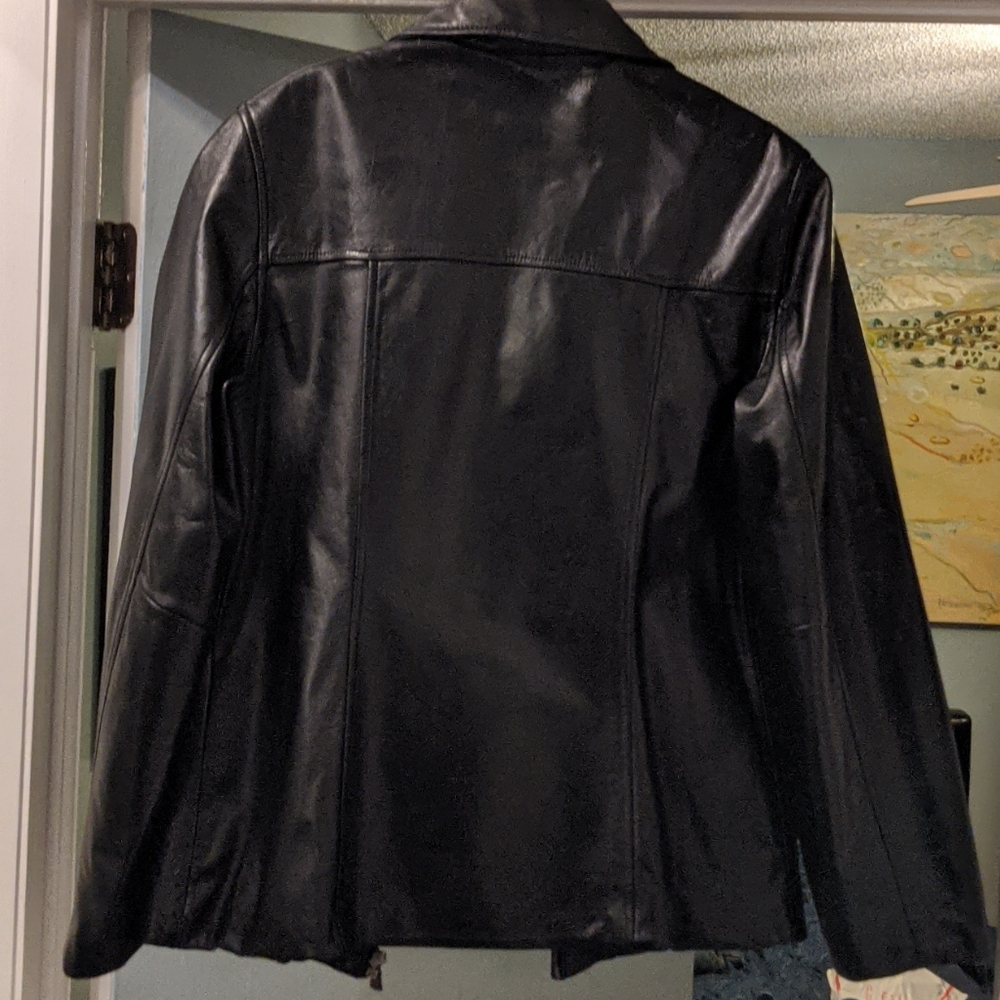 Ladies Leather Jacket - Picture 3 of 5